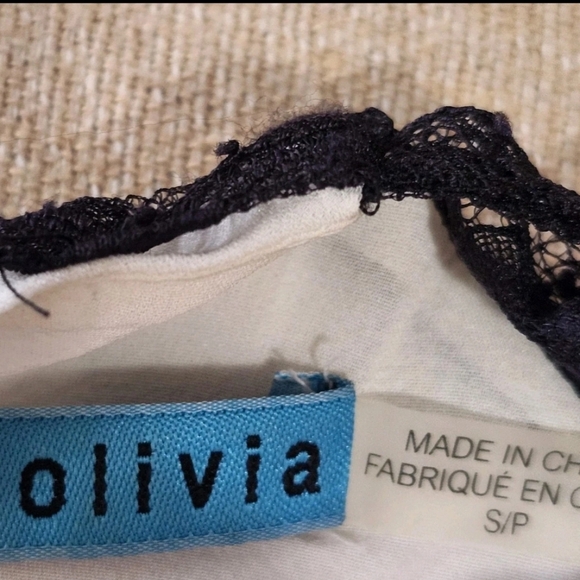 Alice‎ + Olivia 100% Silk Sleeveless Ivory Layered Top Black Lace Details Small - Picture 9 of 9